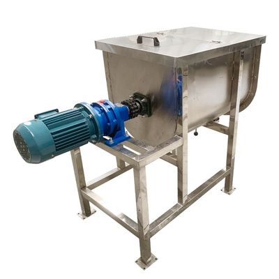 qualità  Horizontal Animal Feed Stainless Steel Ribbon Poultry Chicken Animal Feed Mixer In Kenya fabbrica